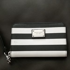 Very cute and stylish Michael Kors Wristlet
